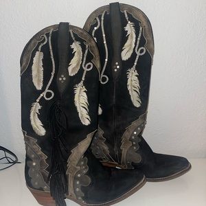 Dingo cowboy boots